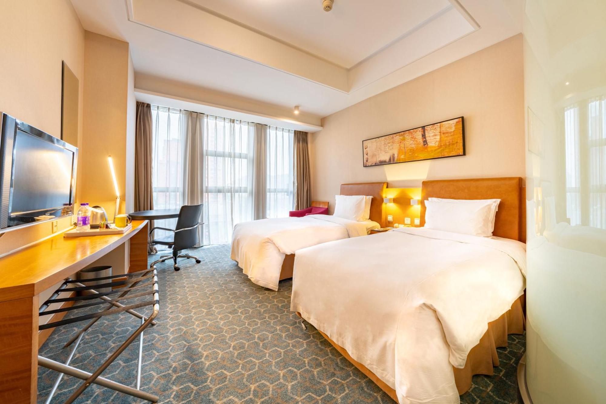 Holiday Inn Express Beijing Huacai, an IHG Hotel Bagian luar foto
