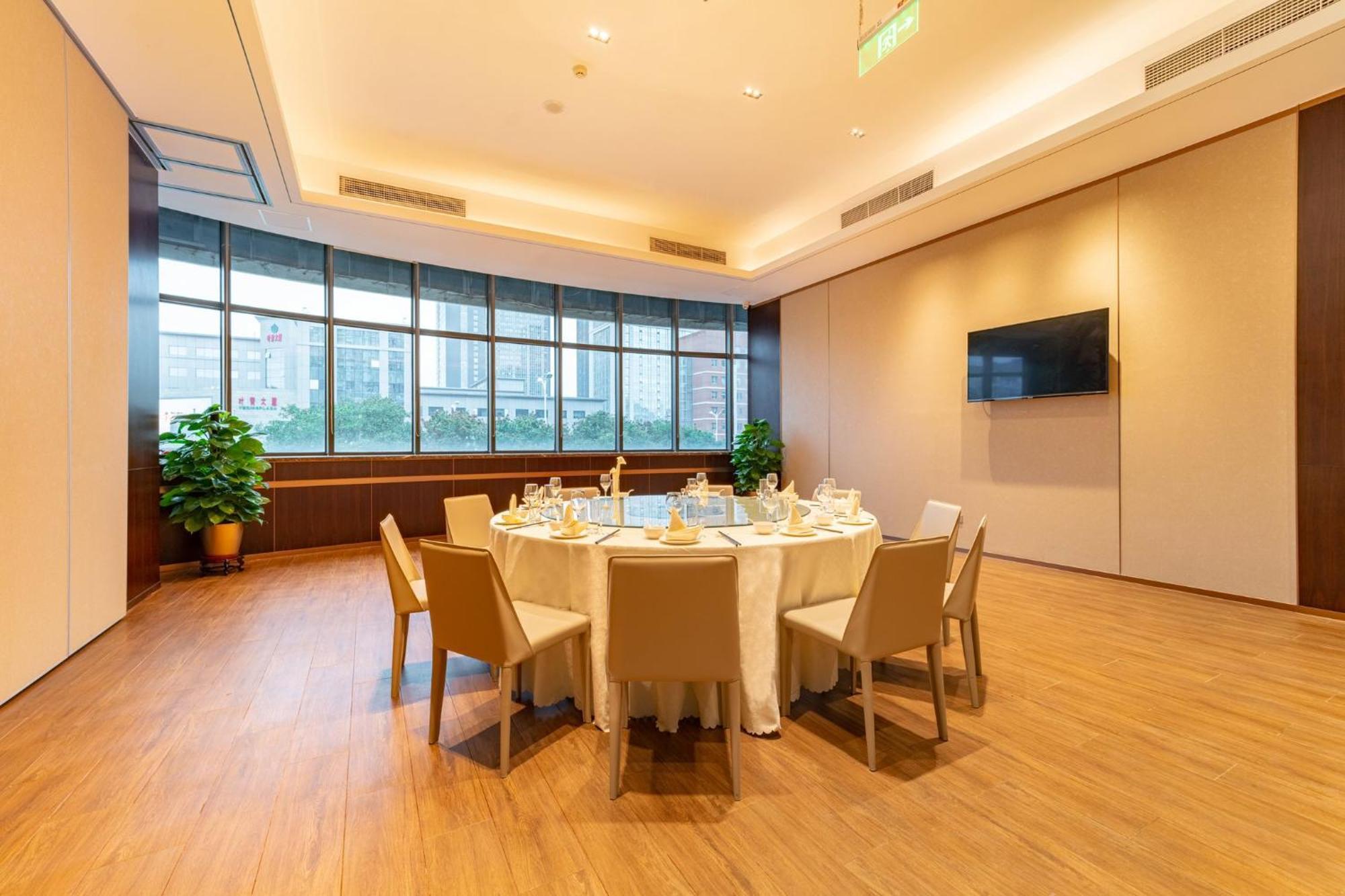 Holiday Inn Express Beijing Huacai, an IHG Hotel Bagian luar foto