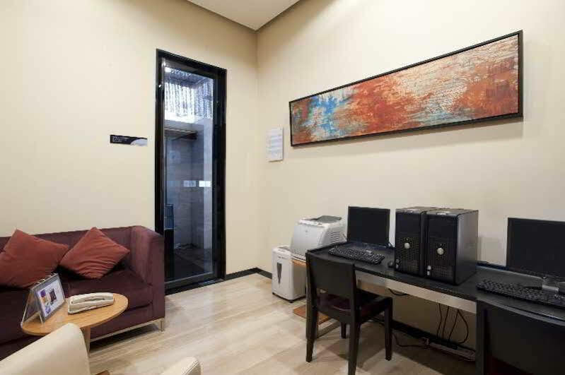 Holiday Inn Express Beijing Huacai, an IHG Hotel Bagian luar foto
